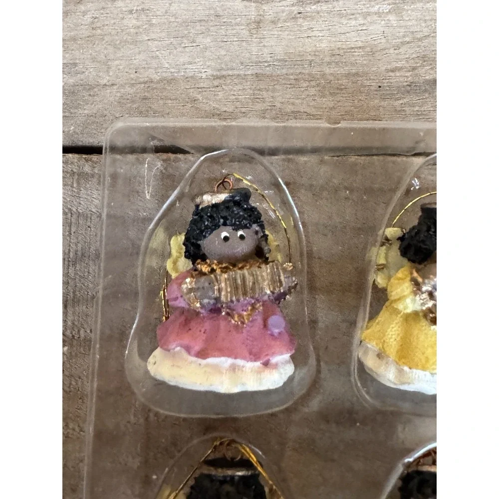 Gift Co. Set Of 6 Afro American Polystone‎ Mini Ornaments, Vintage